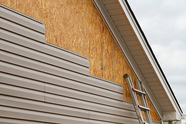 24/7 Emergency Storm Damage Siding Repair experts in Maynard, MA